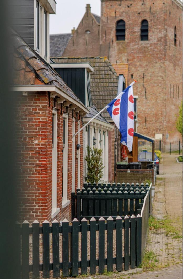 Gezellig En Knus Huisje Vlakbij Het Wad 홀버드 외부 사진